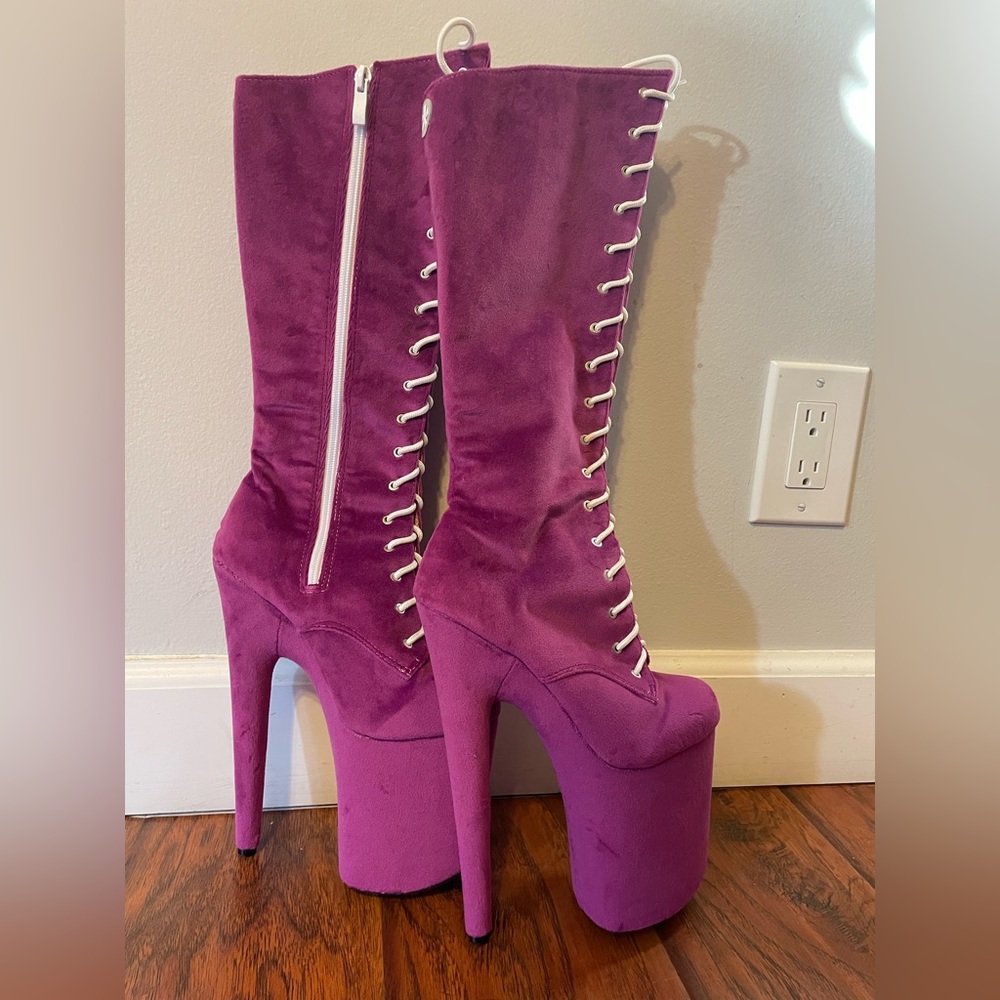 Cosmopole dance lace up velvet platform boots